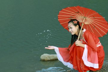 午夜夜色诱惑完整版未删减